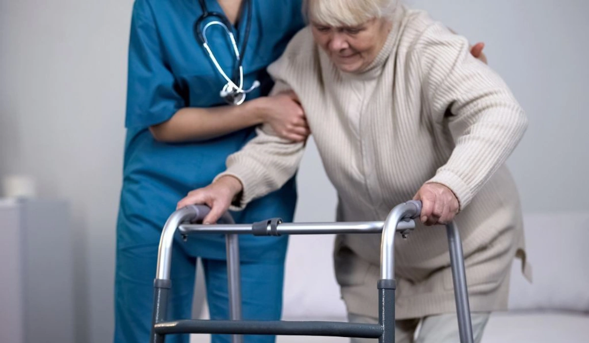 recovery from artificial disc replacement surgery